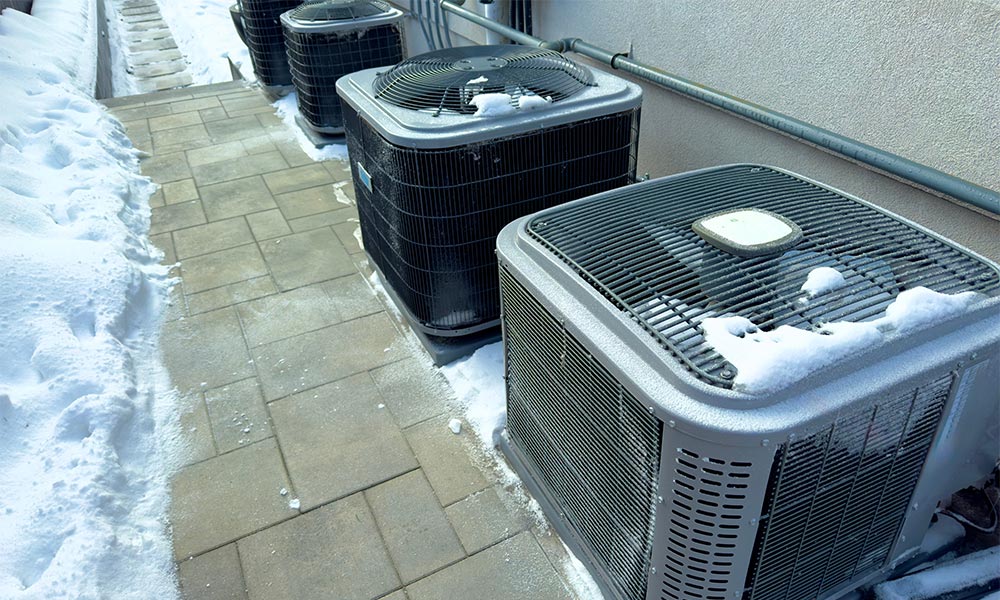 Why Your Heat Pump Struggles Below 30°F (And How to Fix It)